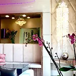 德里克尤斯酒店 3*