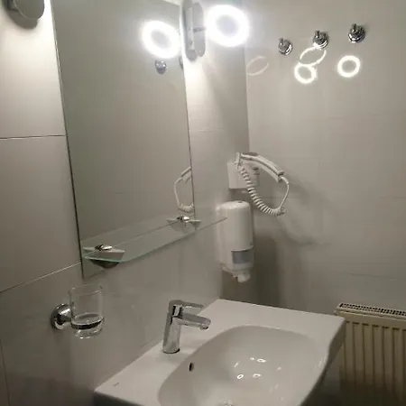 Delicjusz Hotel 3*