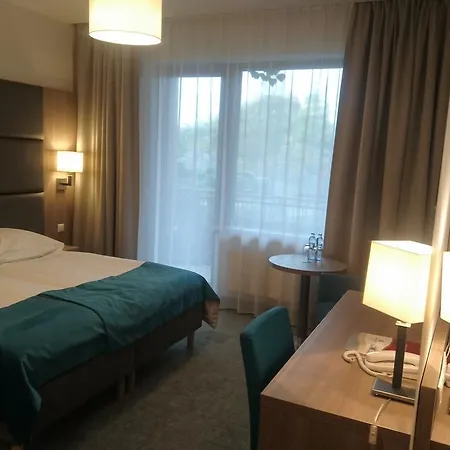 Hotel Delicjusz Trzebaw