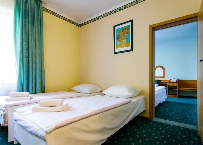 Hotel Delicjusz Trzebaw