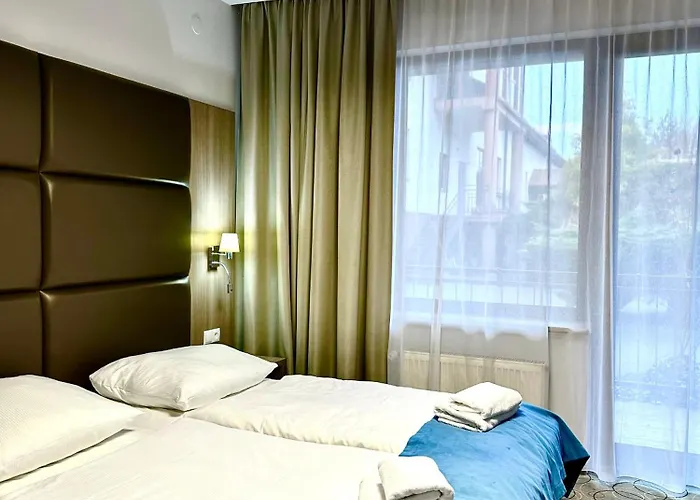 Delicjusz 3* Trzebaw